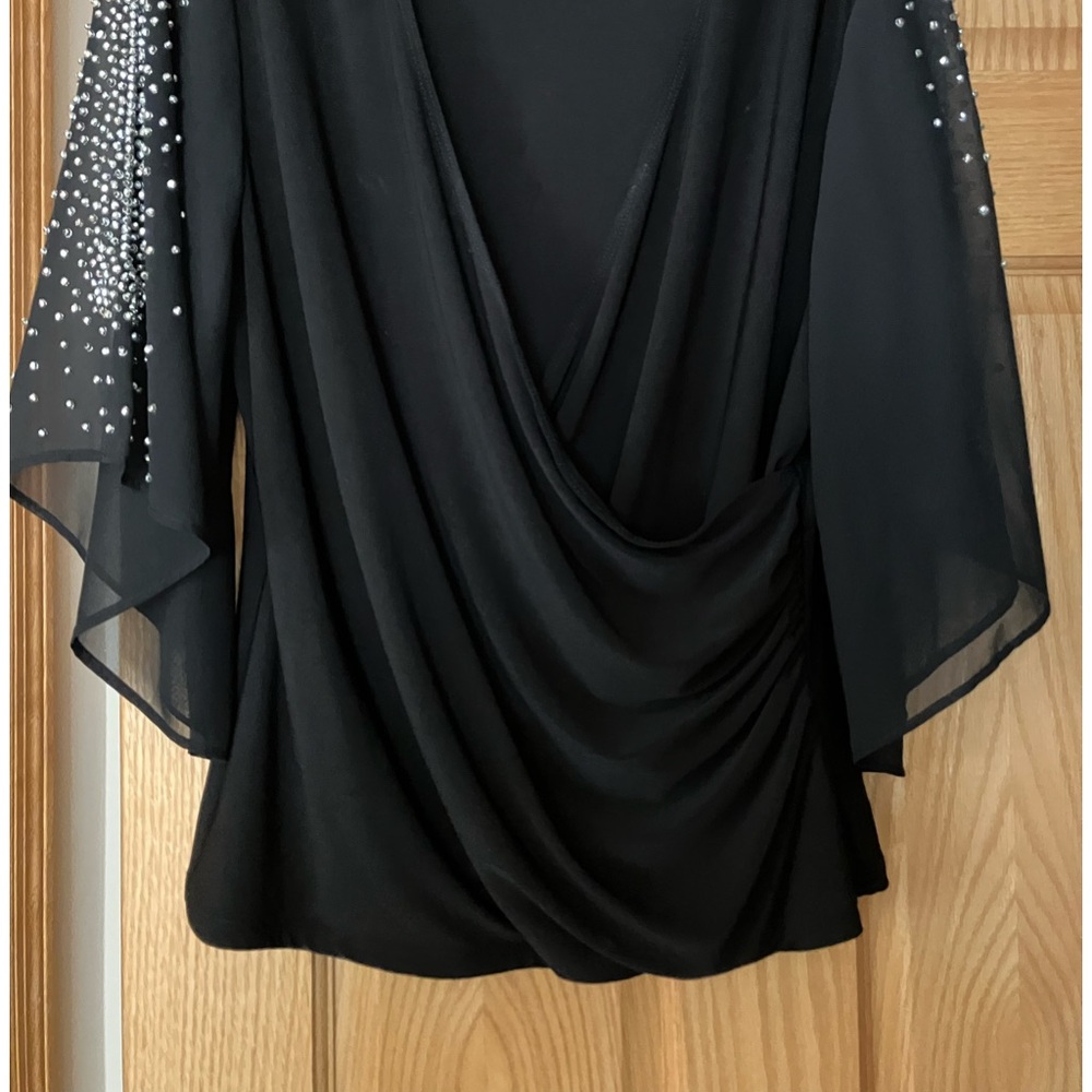 S.Levine Top with trim